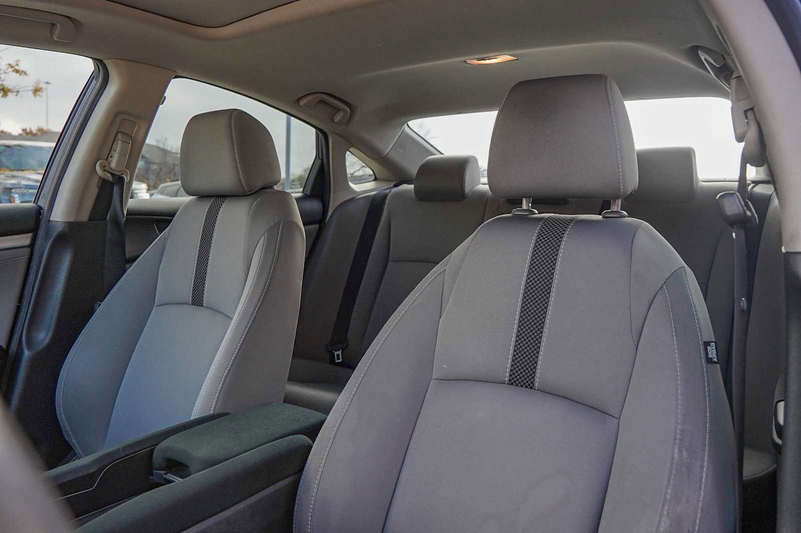 Used 2020 Honda Civic EX image 11