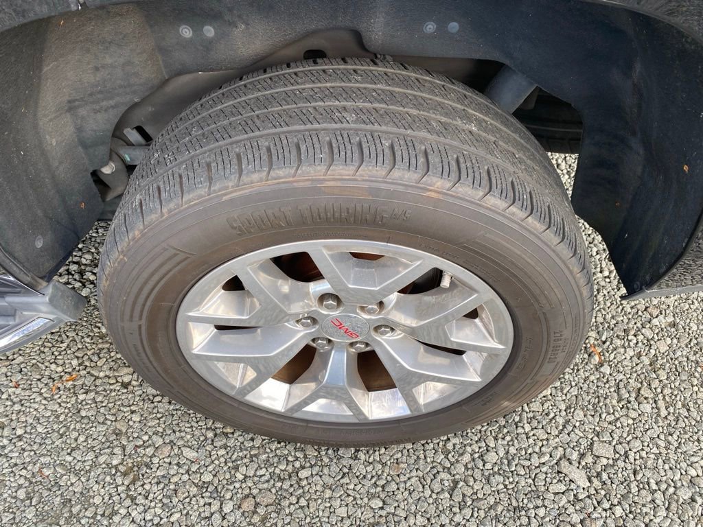 Used 2019 GMC Yukon SLT image 27