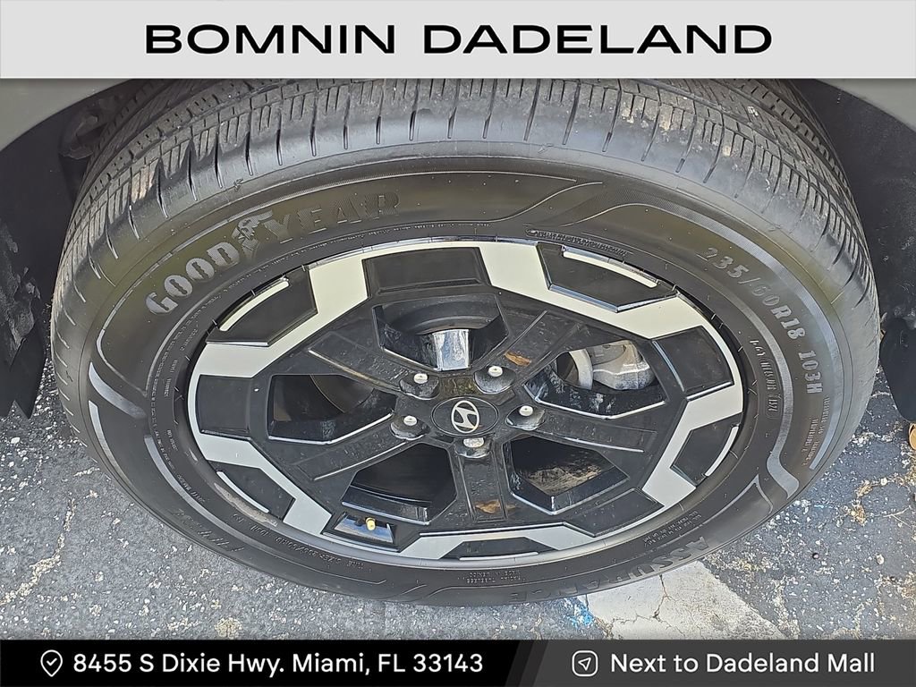 Used 2024 Hyundai Santa Fe SEL image 18