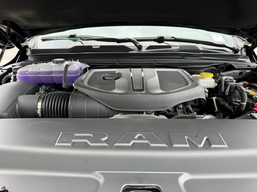 New 2026 RAM 1500 Warlock AWD/4WD image 18