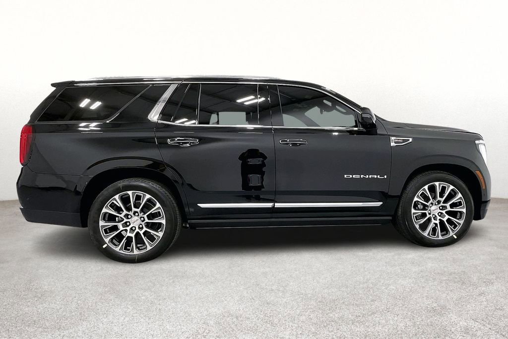 New 2026 GMC Yukon Denali w/ Denali Reserve Package AWD/4WD image 8