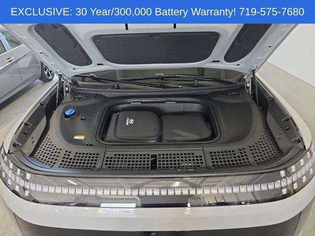New 2026 Hyundai Ioniq 9 SEL image 4