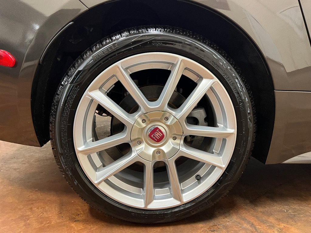Used 2017 FIAT 124 Spider Classica RWD image 12