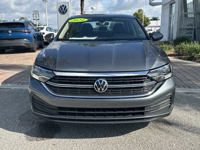 Certified 2024 Volkswagen Jetta S FWD image 3