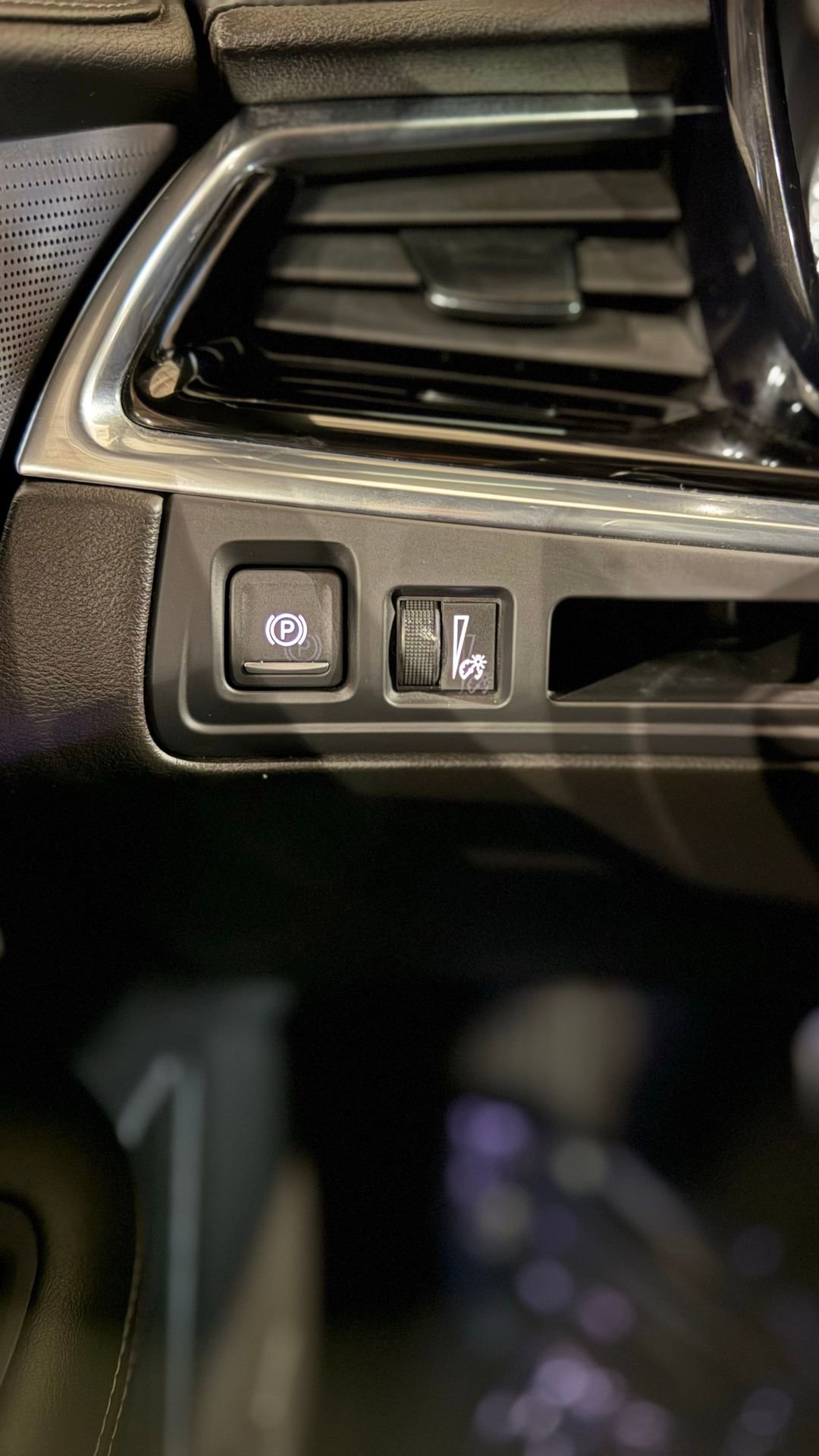 Used 2023 Cadillac XT6 Sport image 74