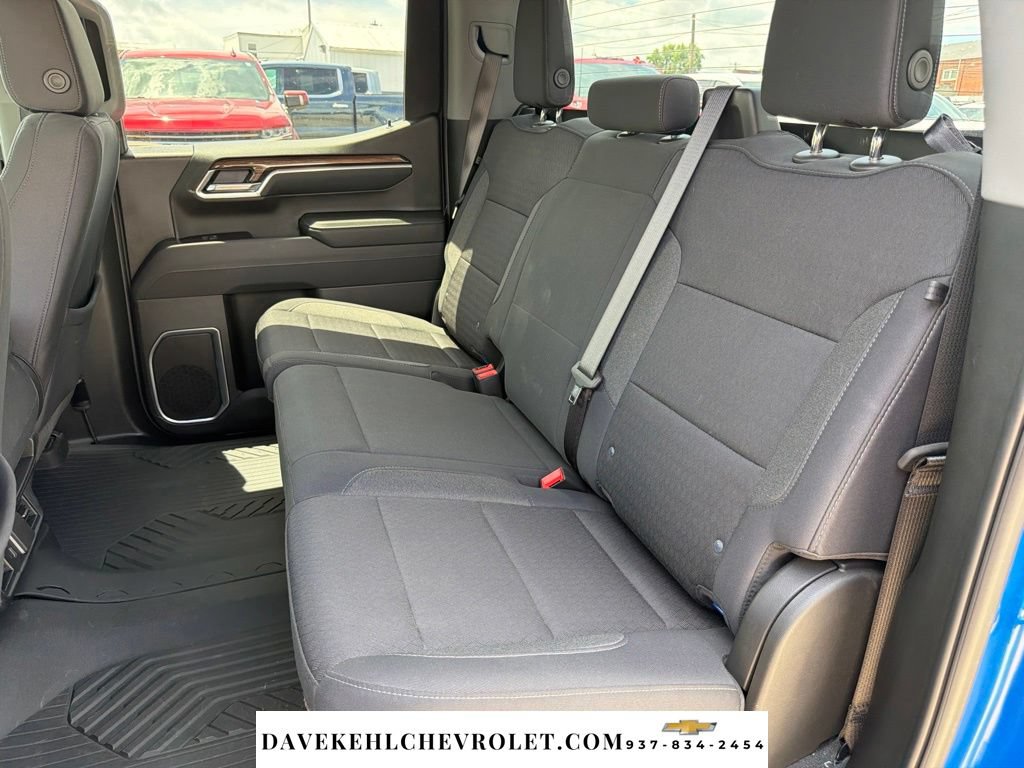 Used 2025 Chevrolet Silverado 1500 LT AWD/4WD image 18