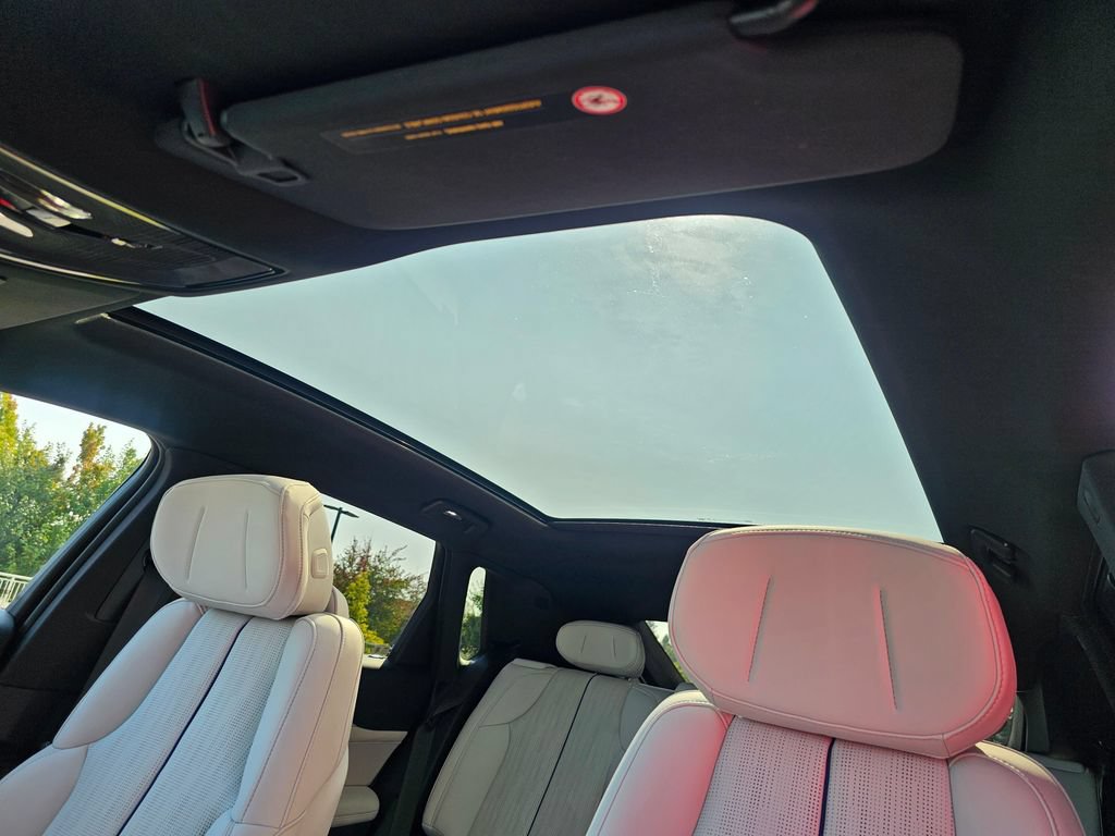 New 2026 Cadillac Lyriq Sport AWD/4WD image 21