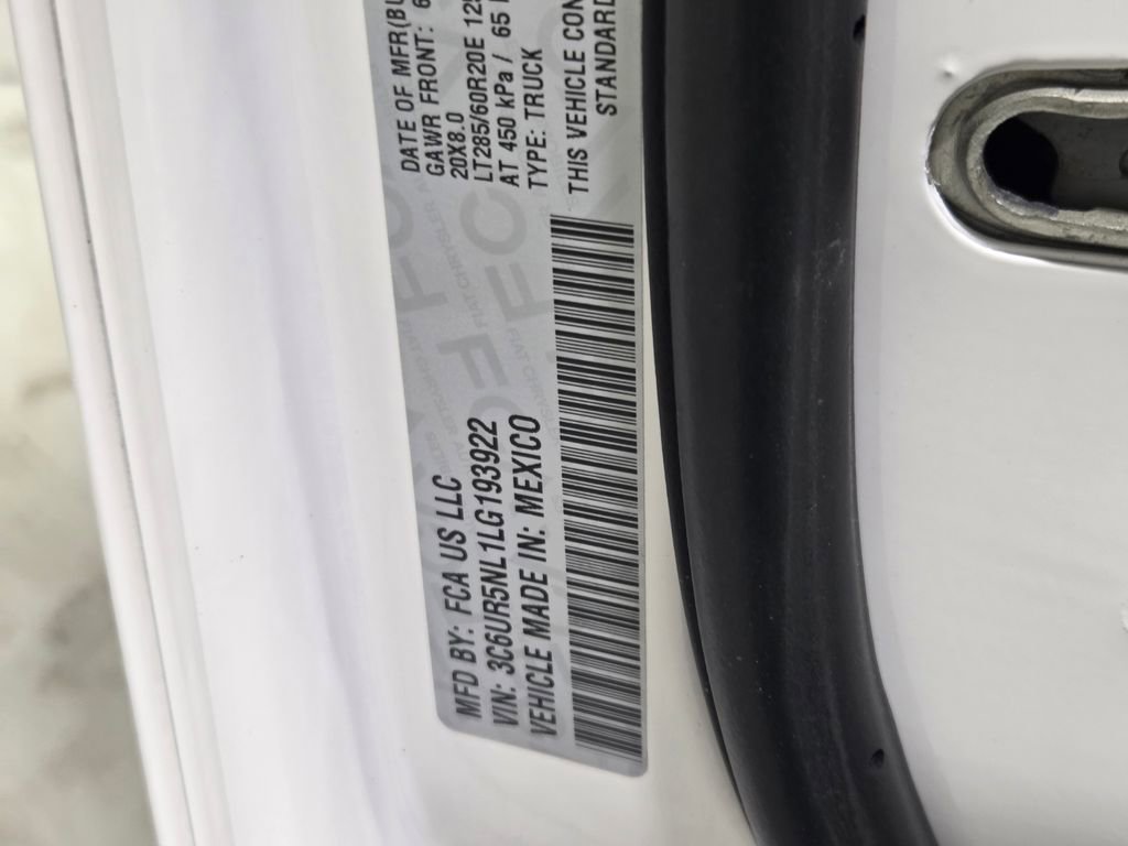 Certified 2020 RAM 2500 Laramie image 28