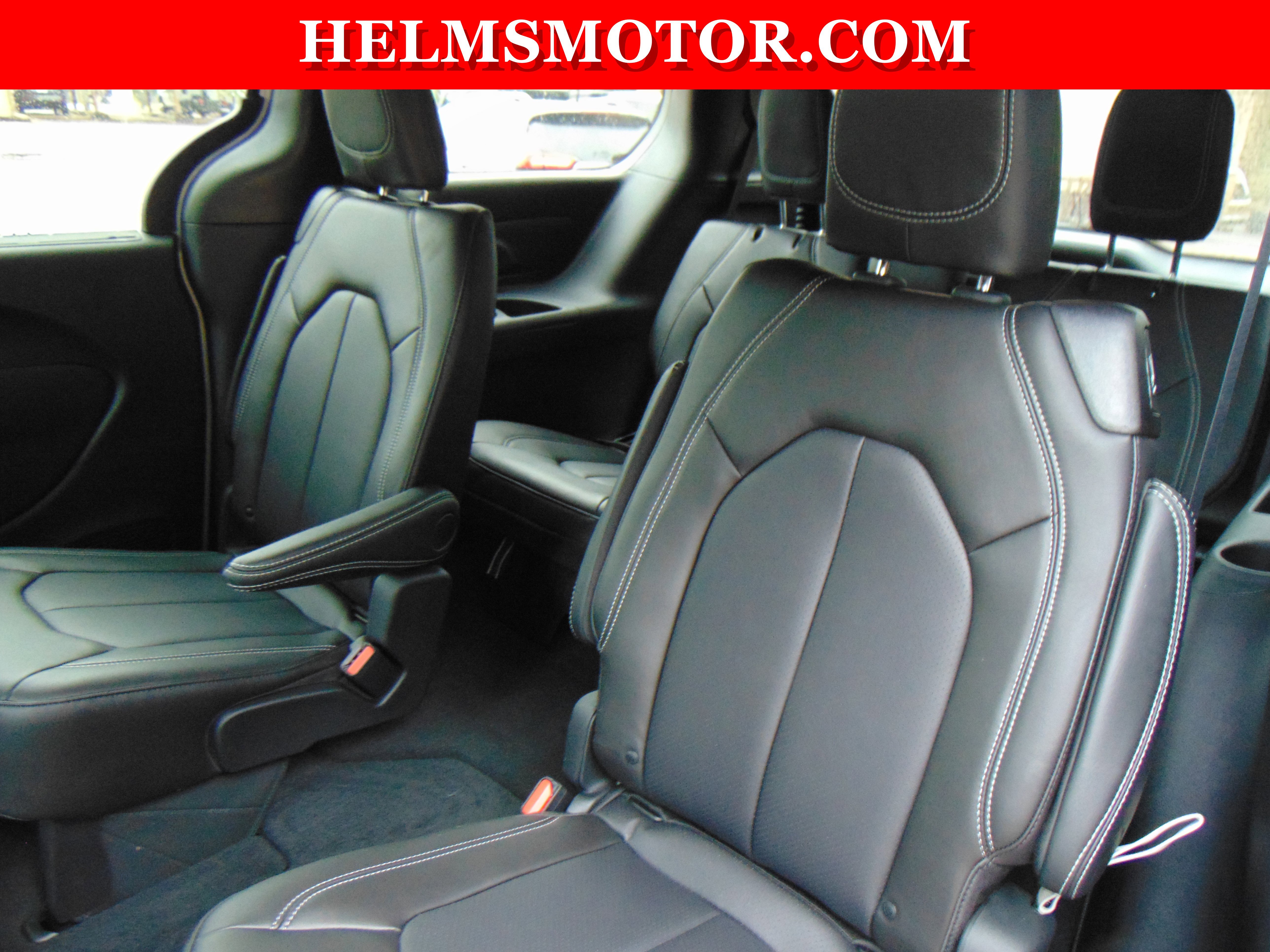 New 2026 Chrysler Pacifica Select w/ S Appearance Package image 34