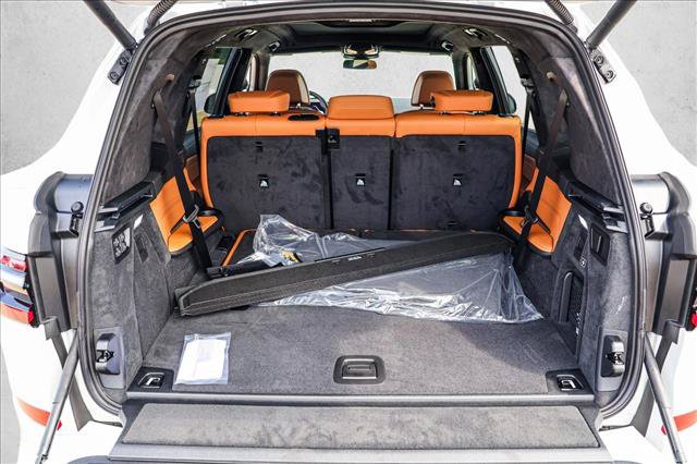 New 2027 BMW X7 xDrive40i w/ M Sport Package AWD/4WD image 21