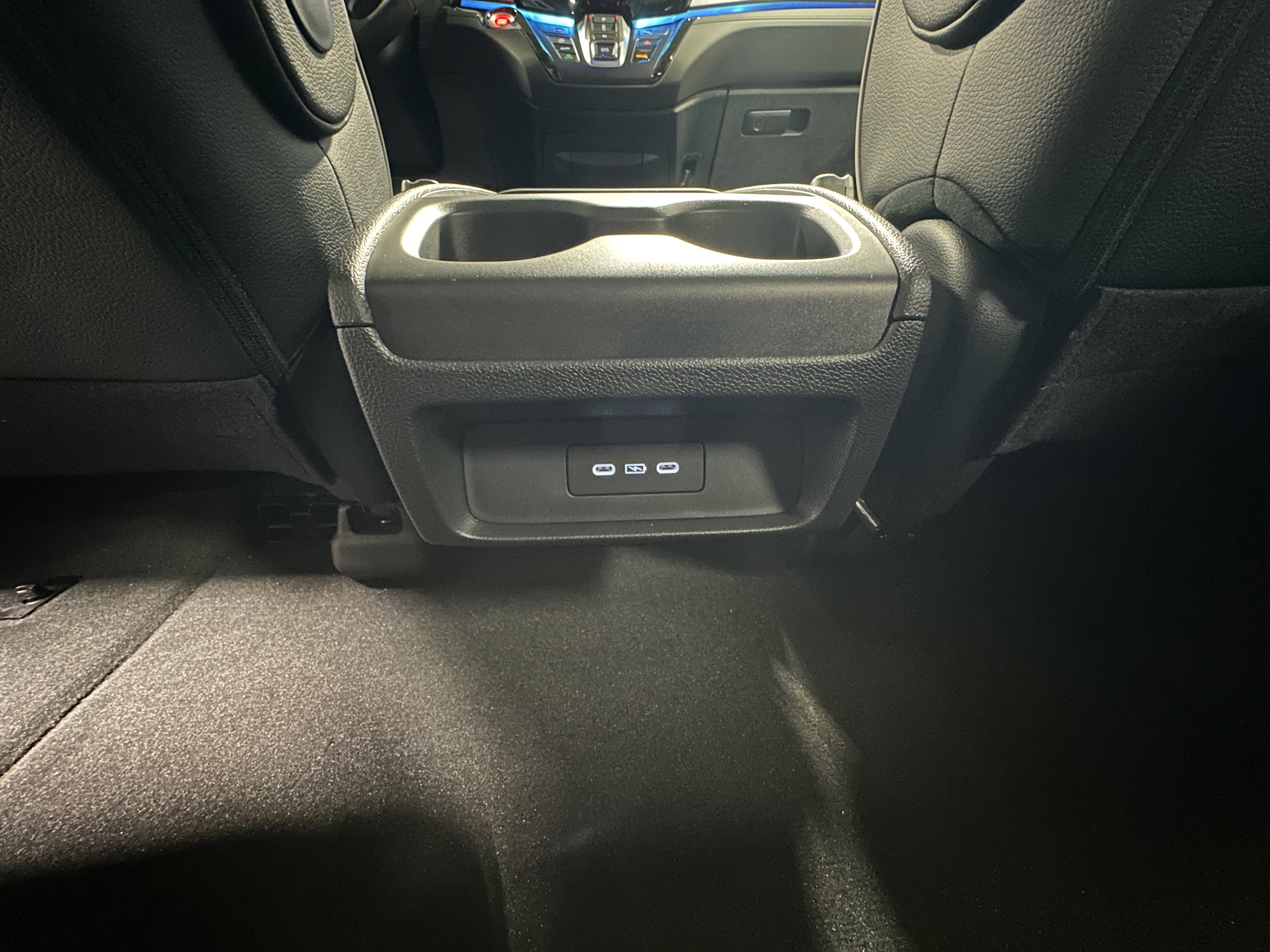 New 2026 Honda Odyssey Touring image 23