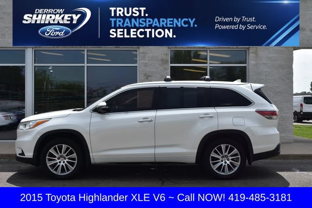 Used 2015 Toyota Highlander XLE AWD/4WD image 2