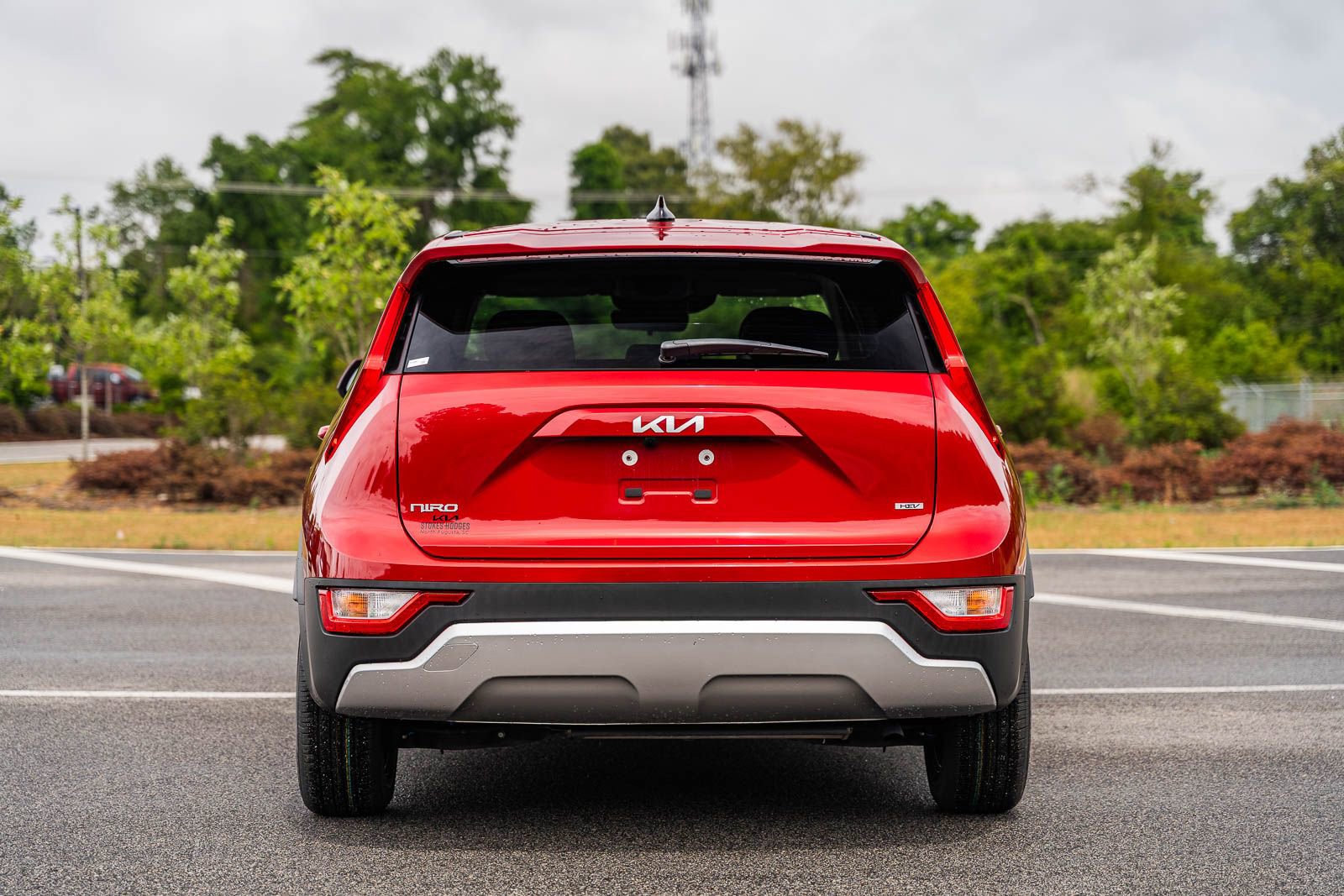 Used 2024 Kia Niro LX FWD image 6