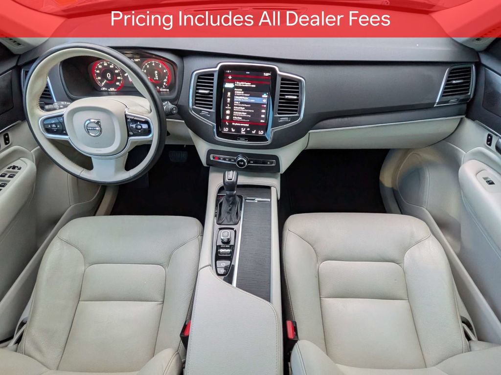 Used 2020 Volvo XC90 T6 Momentum AWD/4WD image 16