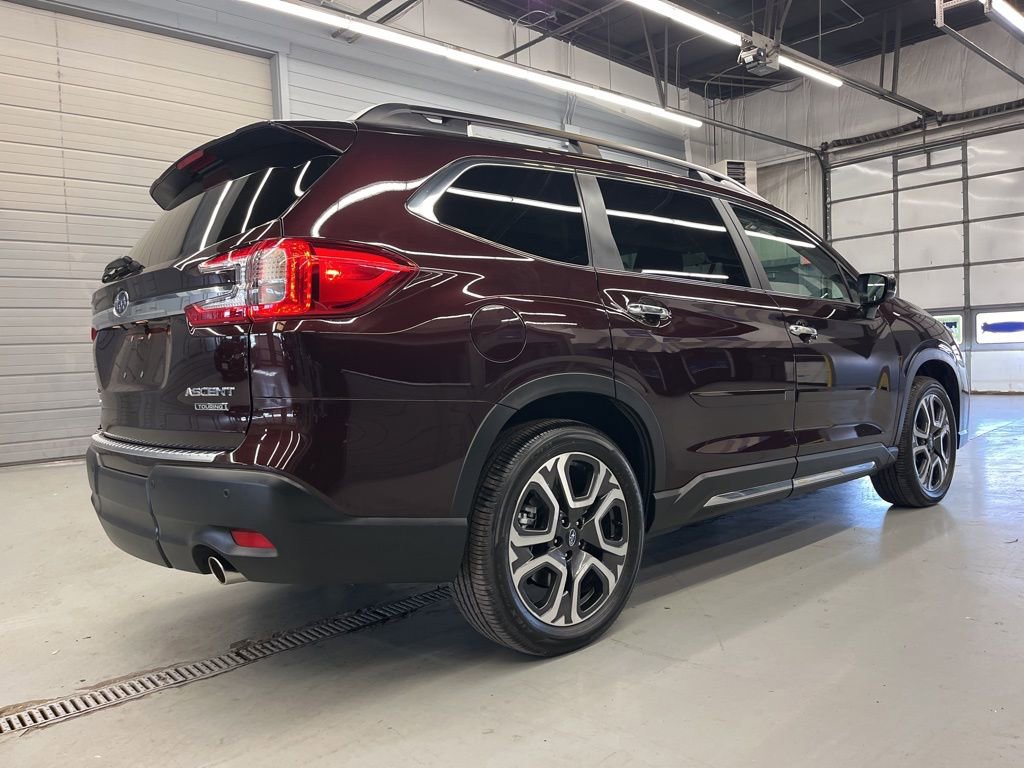Used 2024 Subaru Ascent Touring image 7