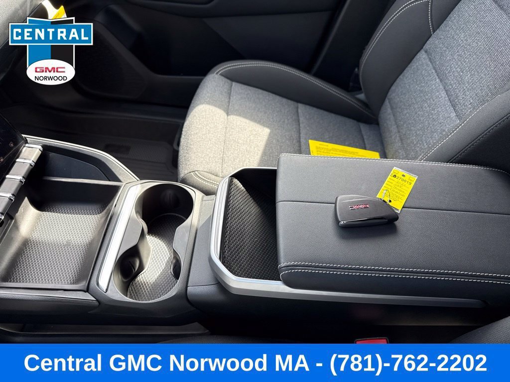New 2027 GMC Terrain Elevation w/ LPO, Floor Liner Package AWD/4WD image 20