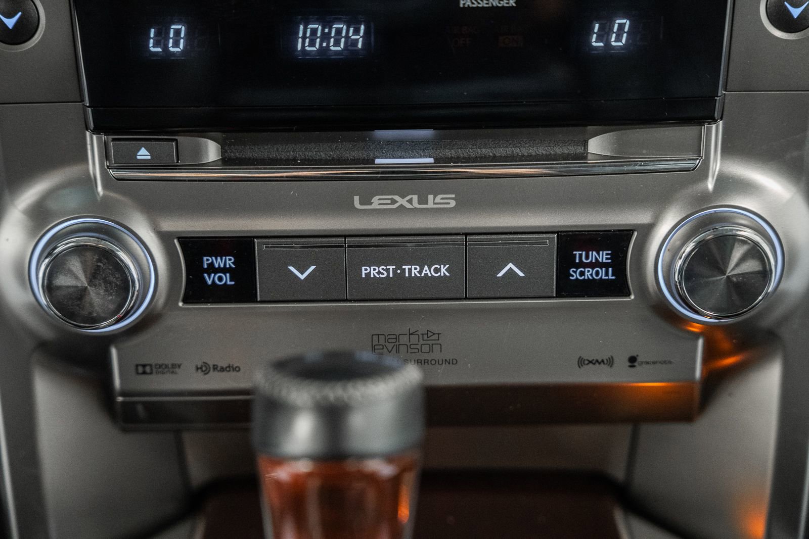 Used 2017 Lexus GX 460 Luxury w/ Sport Design Package image 31