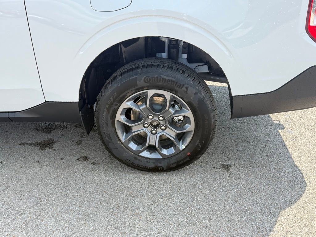 New 2025 Ford Maverick XLT image 39