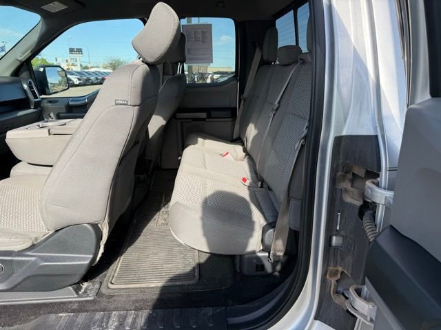 Used 2016 Ford F150 XLT w/ Equipment Group 302A Luxury AWD/4WD image 13