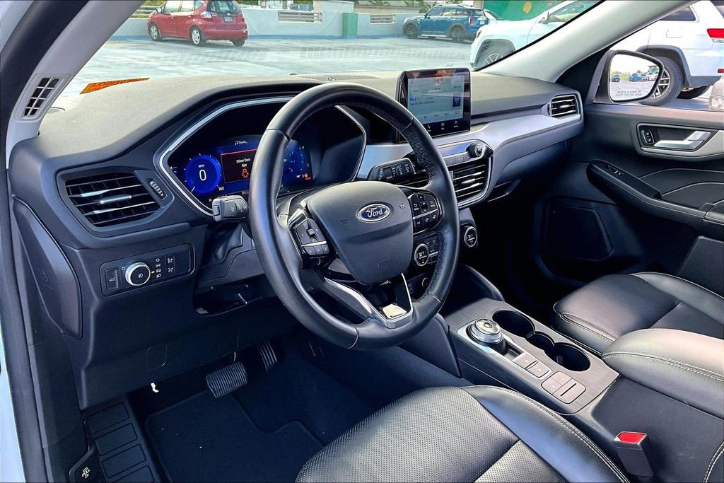 Used 2021 Ford Escape SEL w/ Technology Package image 13