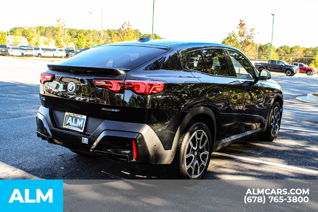 Used 2025 BMW X2 xDrive28i AWD/4WD image 5