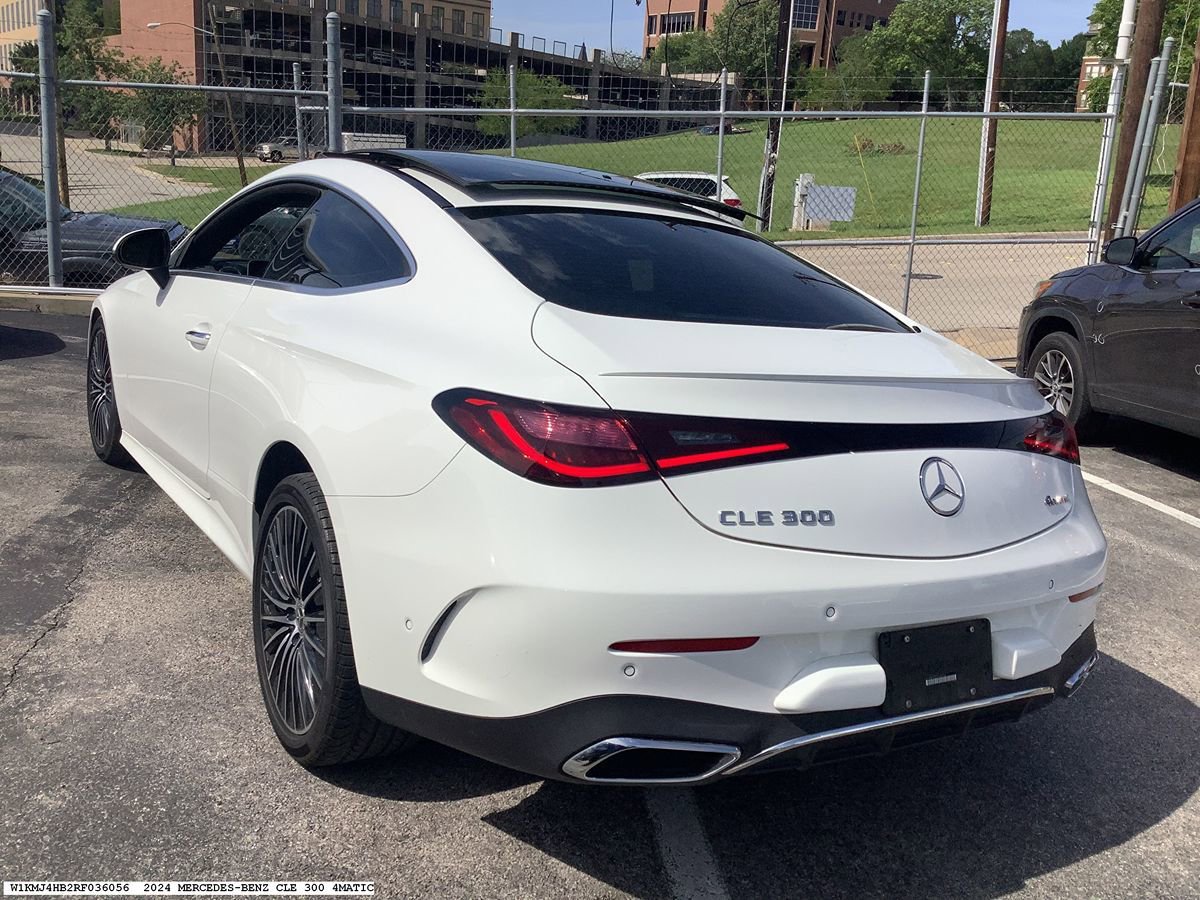 Used 2024 Mercedes-Benz CLE 300 4MATIC Coupe image 5