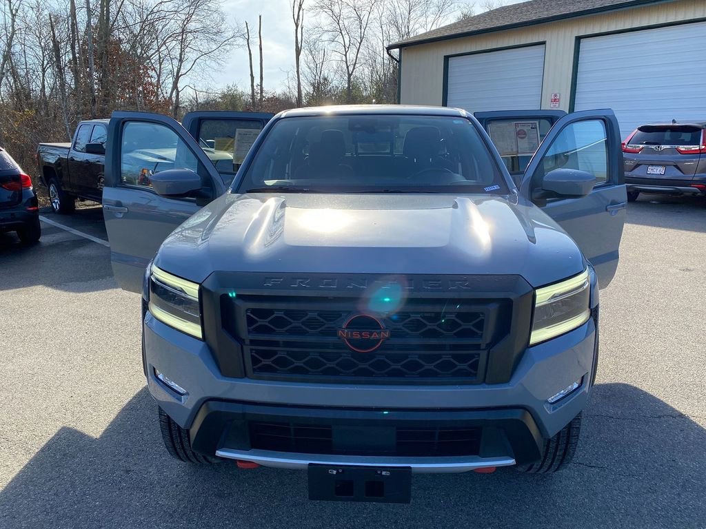 Used 2023 Nissan Frontier PRO-4X w/ Technology Package image 26