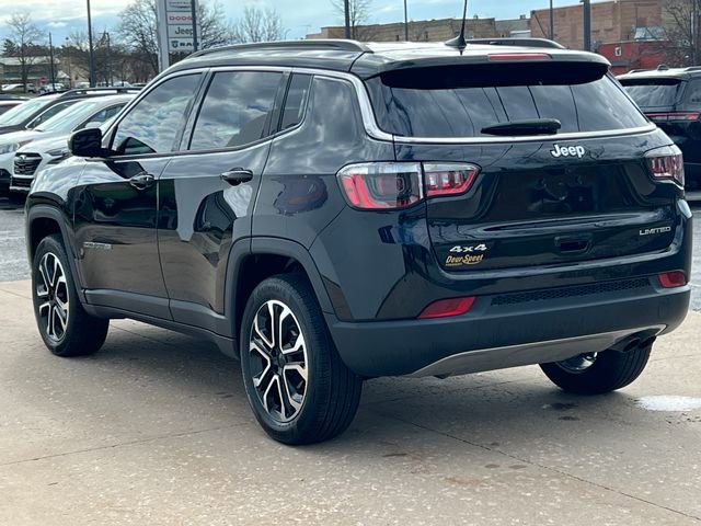 Used 2022 Jeep Compass Limited image 10