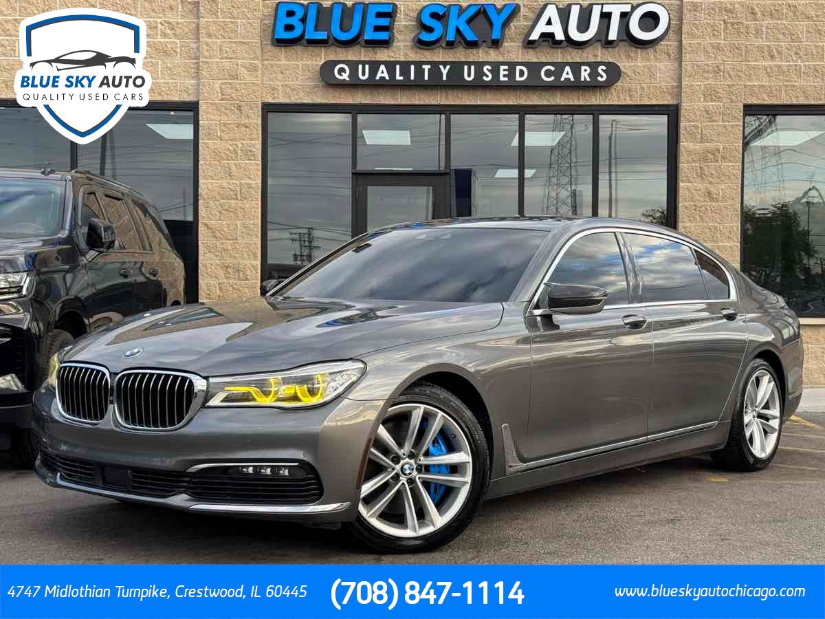 Used 2017 BMW 750i xDrive AWD/4WD image 1