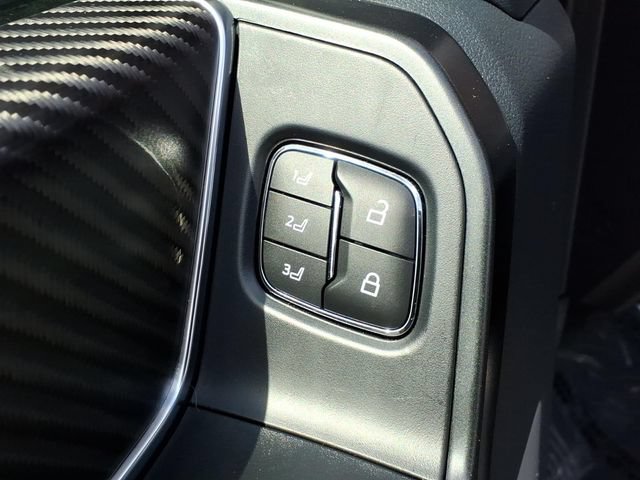Used 2025 Ford F150 Raptor AWD/4WD image 17