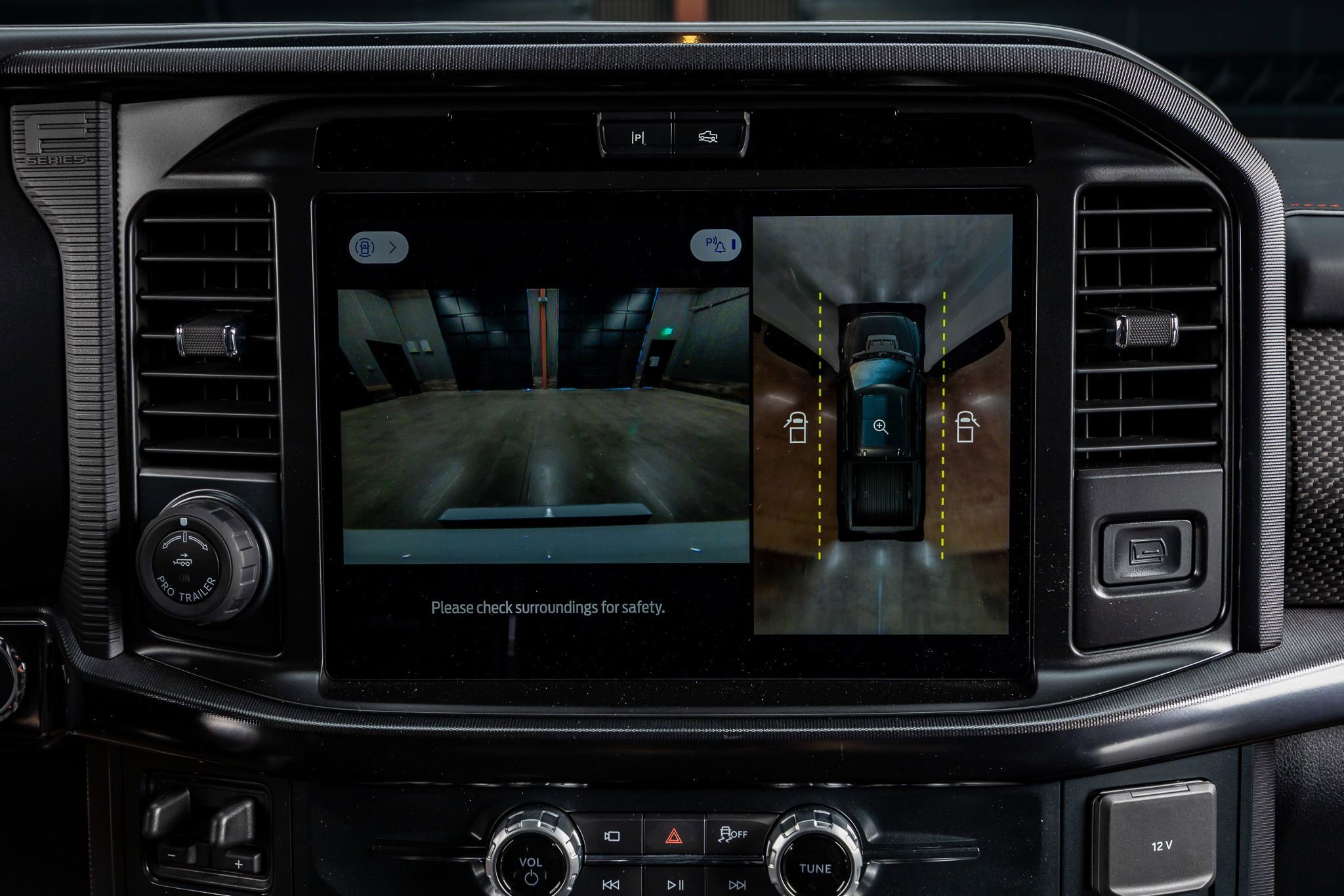 Used 2025 Ford F150 Raptor w/ Equipment Group 803A Raptor R image 26