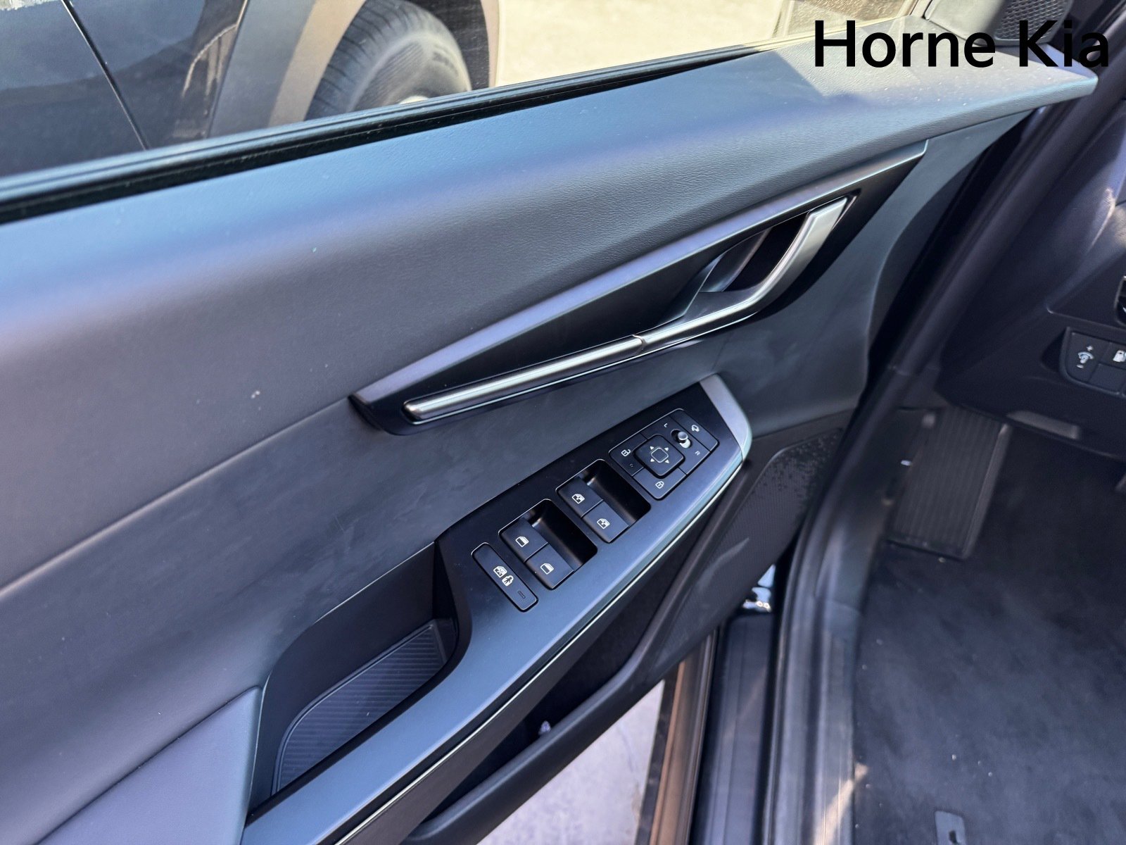 New 2025 Kia EV6 Light image 8