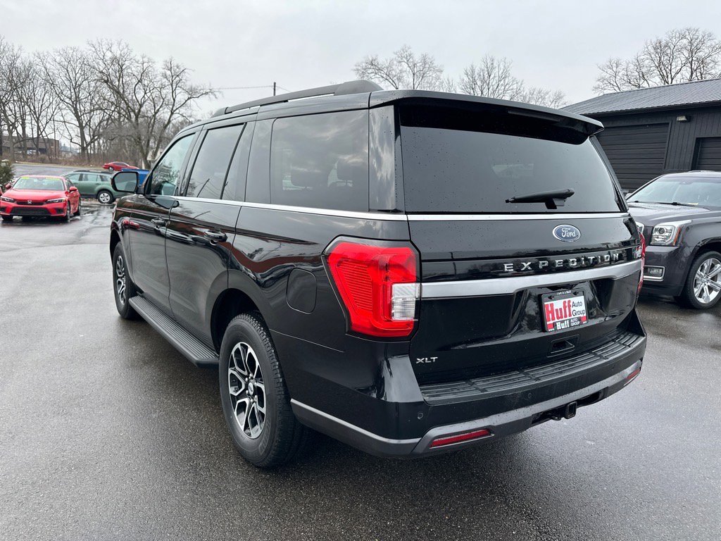 Used 2022 Ford Expedition XLT image 8