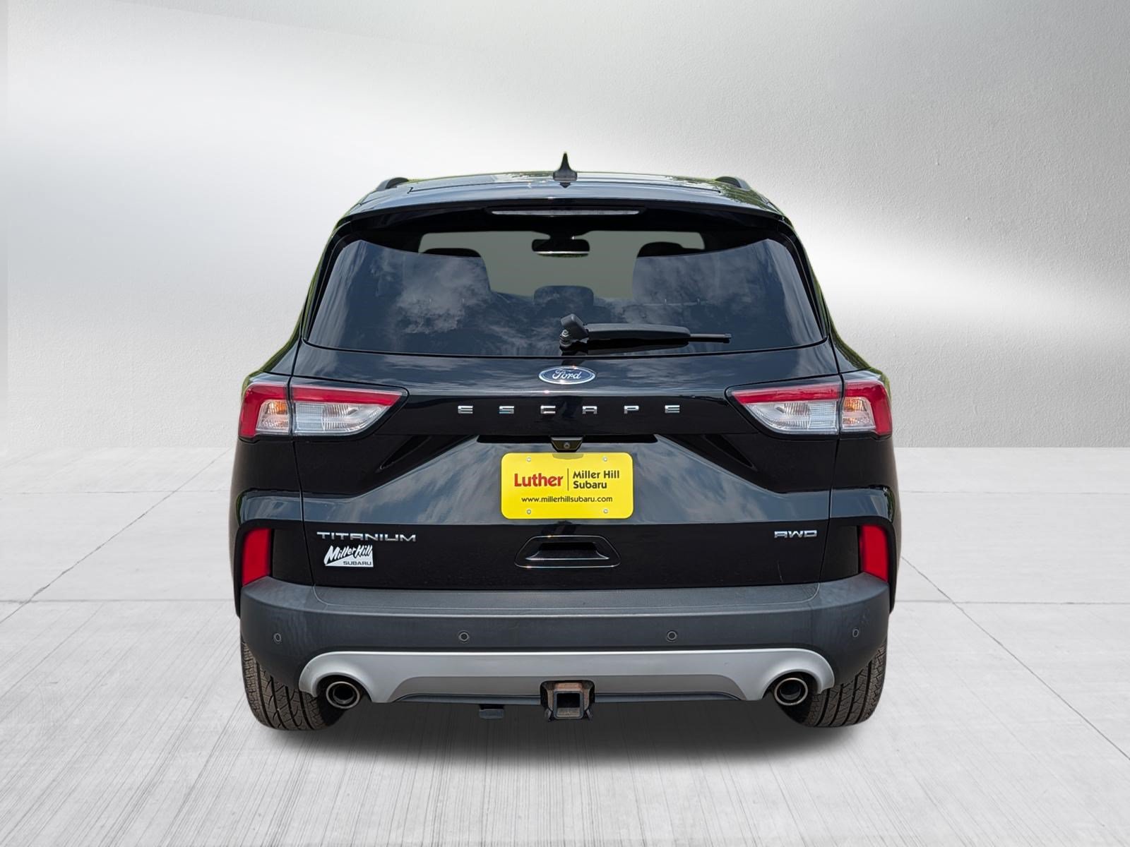 Used 2022 Ford Escape Titanium w/ Class II Trailer Tow Package AWD/4WD image 6