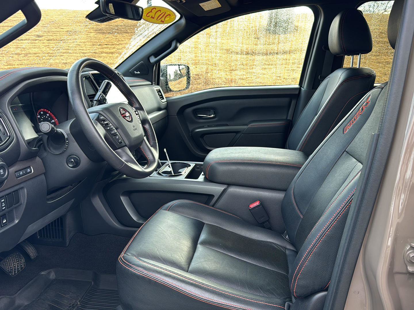 Used 2023 Nissan Titan PRO-4X w/ Pro-4x Convenience Package image 8