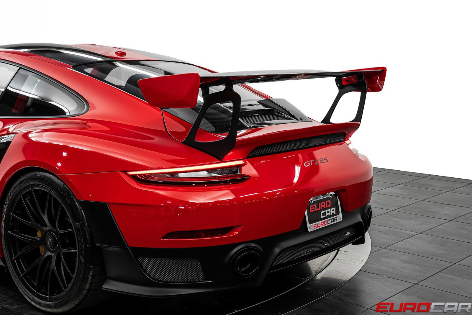 Used 2018 Porsche 911 GT2 RS RWD image 24