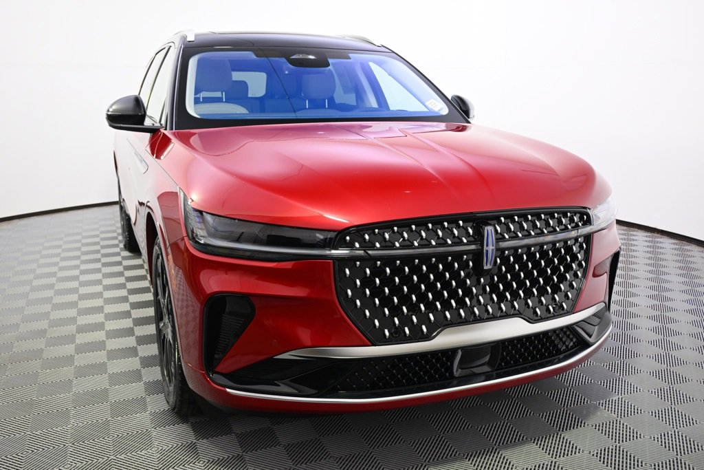 New 2026 Lincoln Nautilus Reserve image 9