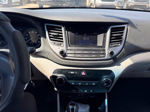 Used 2017 Hyundai Tucson SE w/ SE Popular Package 02 FWD image 10