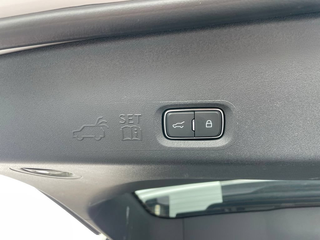 Used 2025 Ford Expedition Platinum AWD/4WD image 42