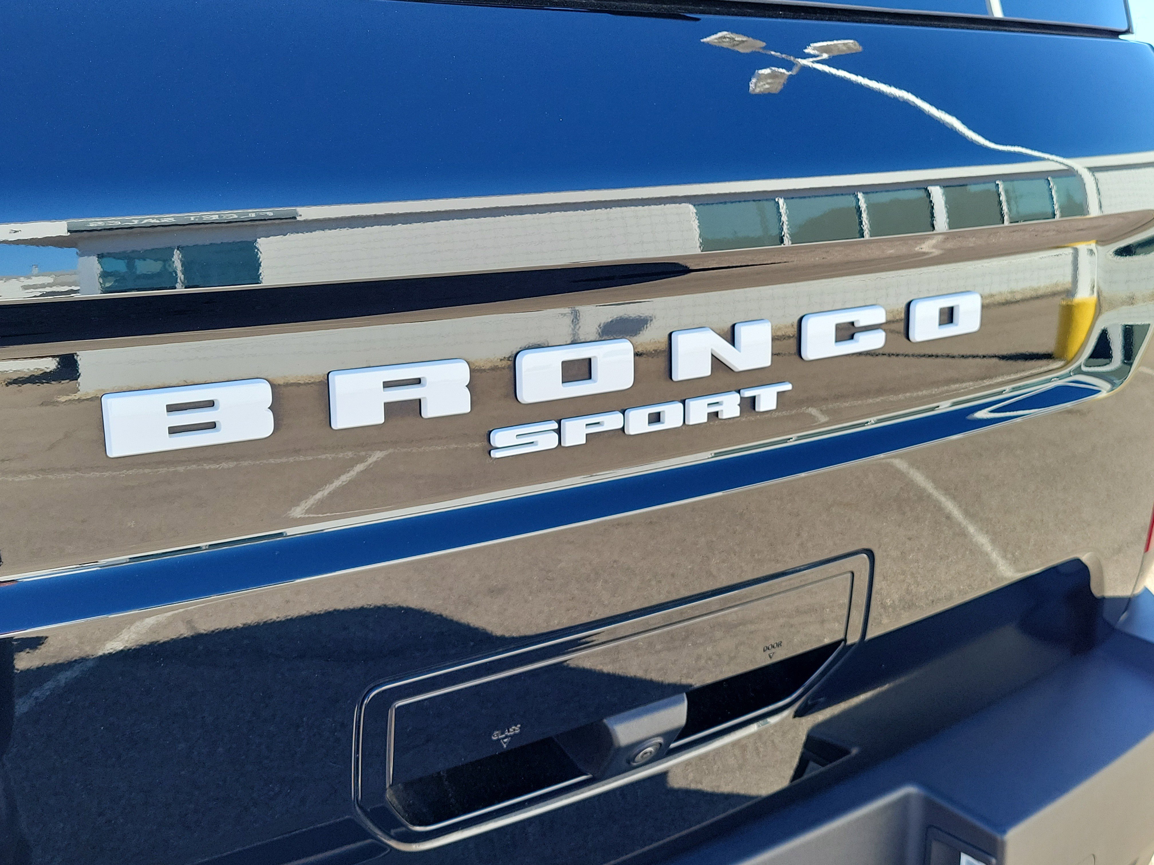 Used 2023 Ford Bronco Sport Badlands image 7