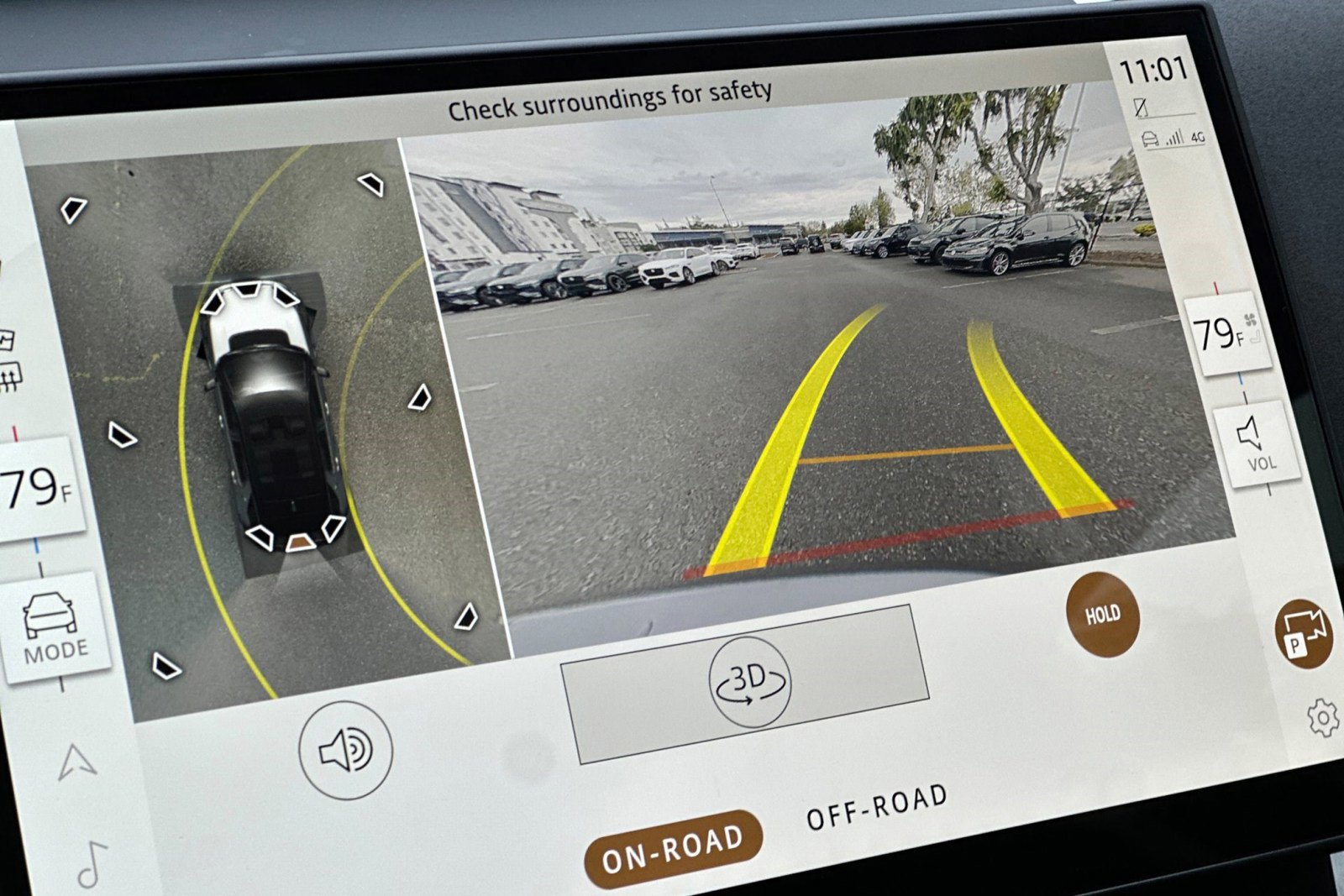 Certified 2025 Land Rover Discovery Sport S image 22