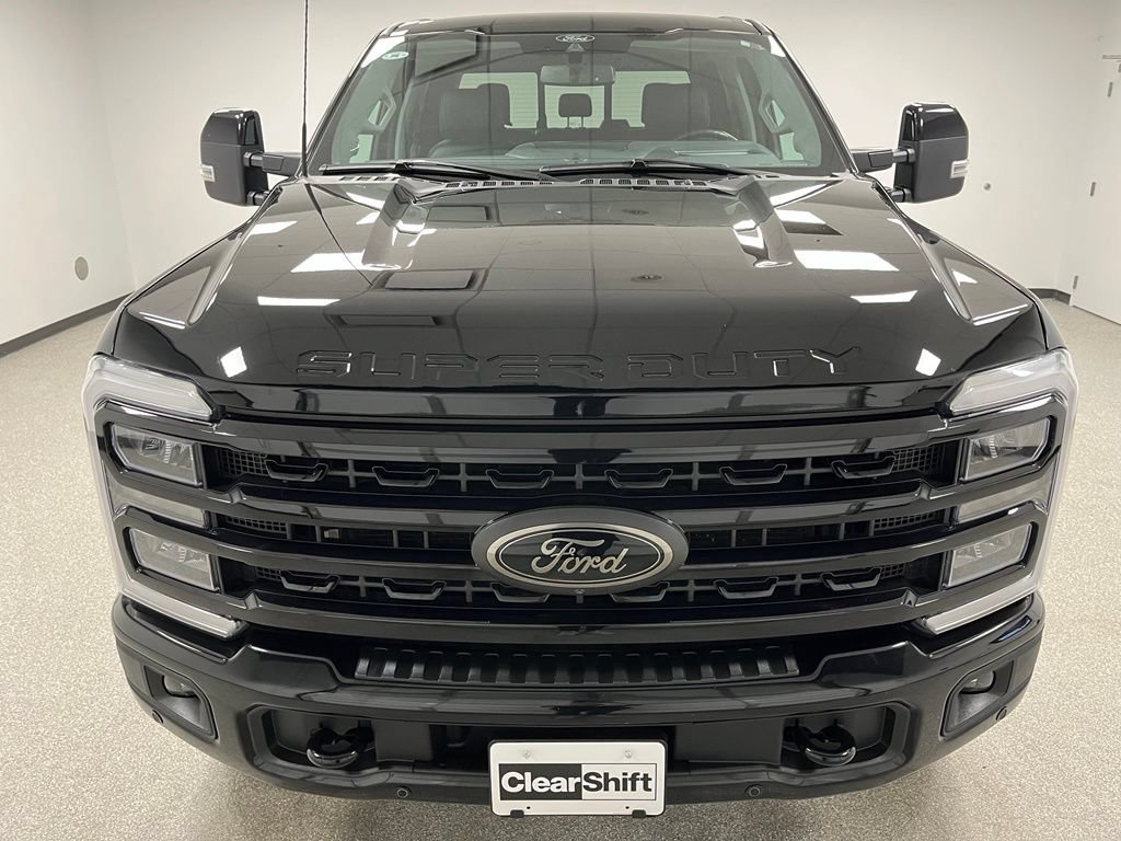 Used 2024 Ford F350 Lariat w/ Lariat Ultimate Package AWD/4WD image 3