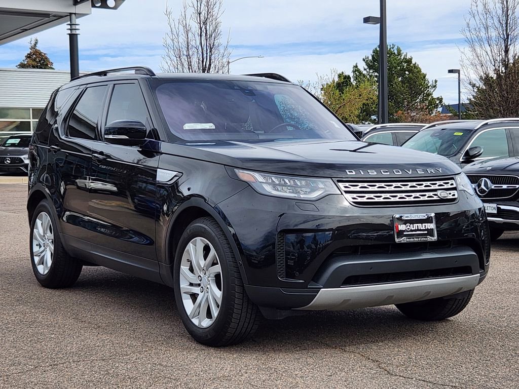 Used 2018 Land Rover Discovery HSE image 3