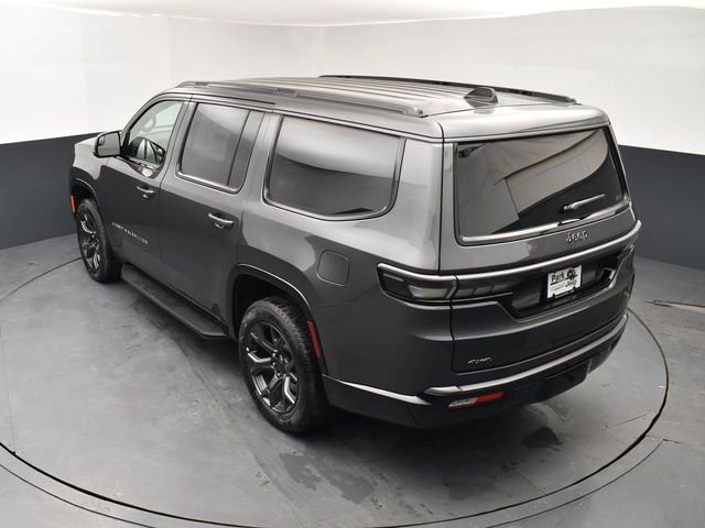 New 2026 Jeep Grand Wagoneer Limited w/ 8-Passenger Seating Package AWD/4WD image 16