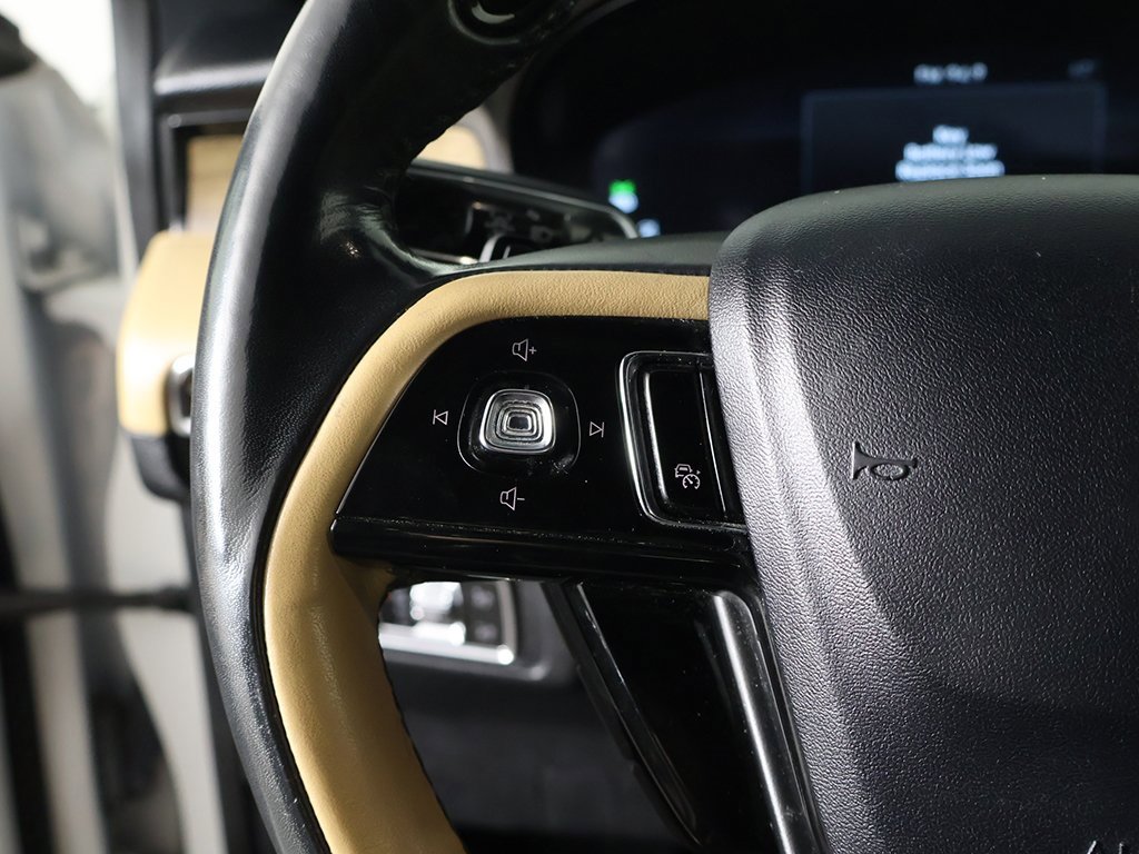 Used 2021 Lincoln Corsair Reserve w/ Equipment Group 201A image 38