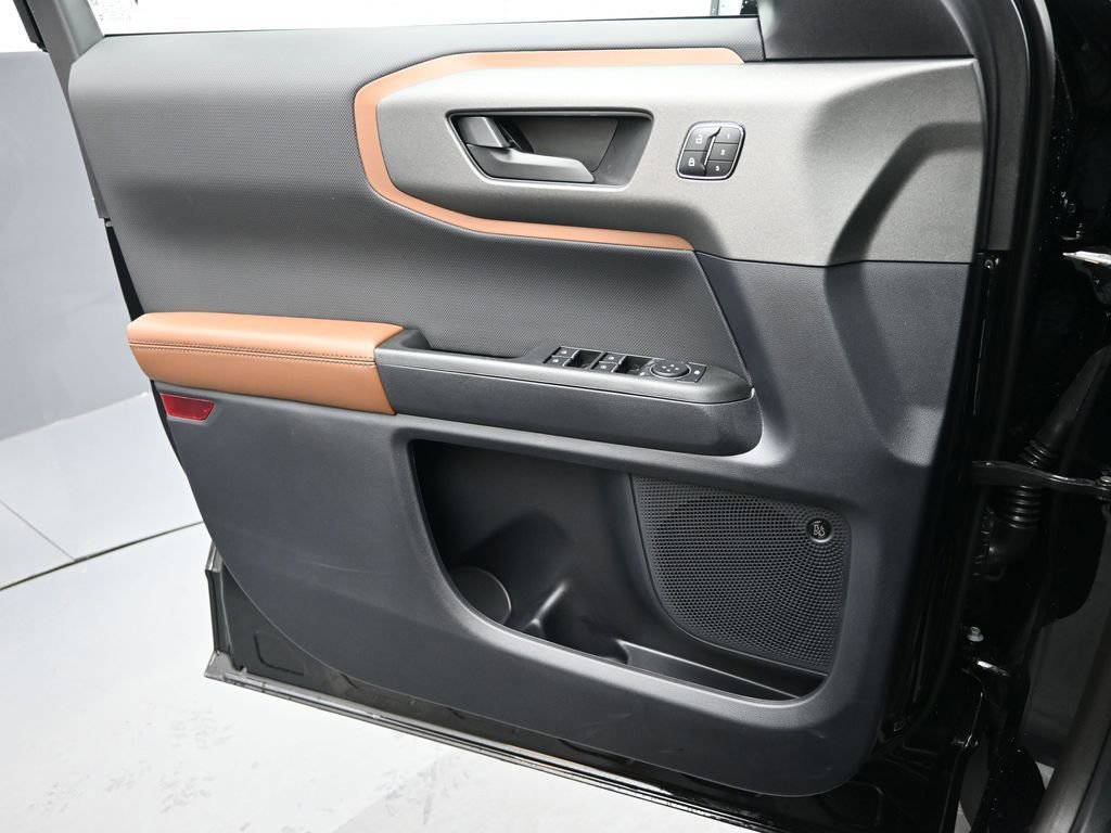 New 2025 Ford Bronco Sport Outer Banks w/ Sasquatch Outer Banks Package image 16