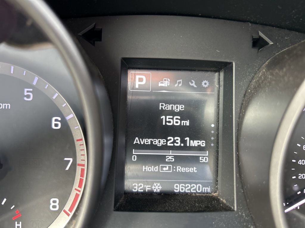 Used 2019 Hyundai Santa Fe XL SE image 16