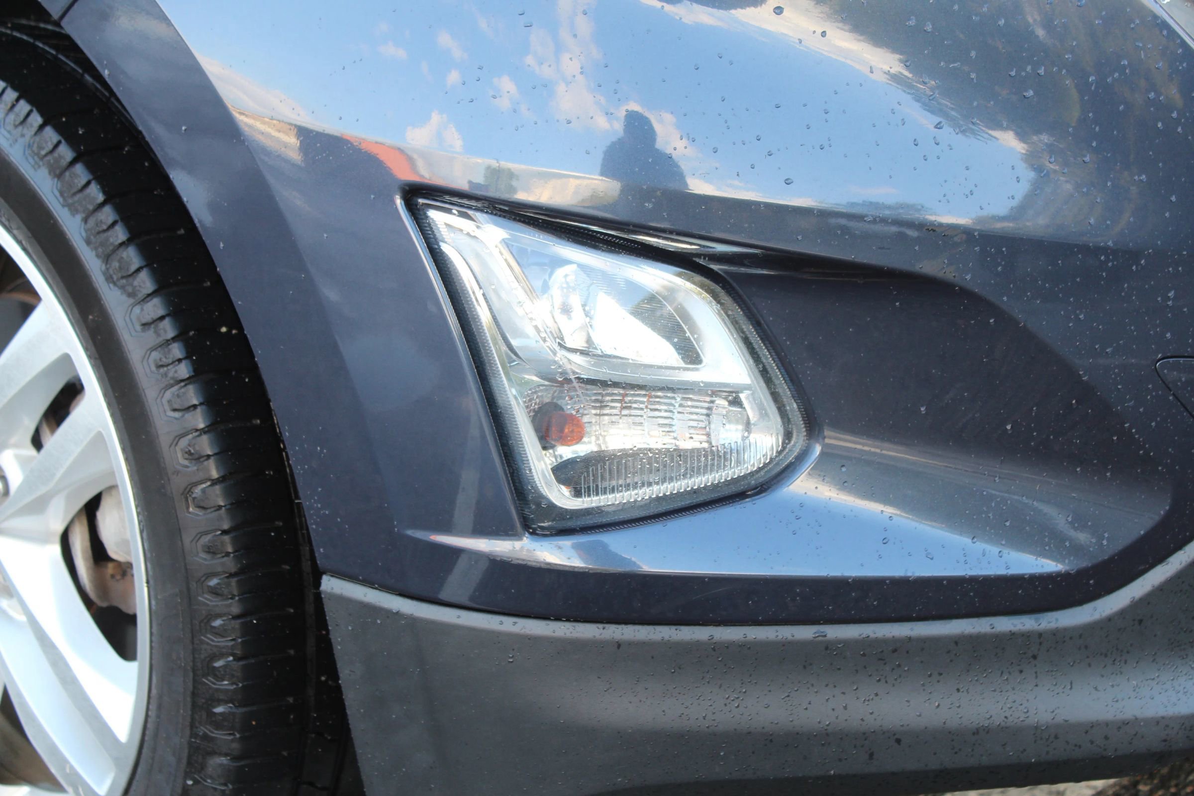 Used 2018 Chevrolet Equinox Premier image 50