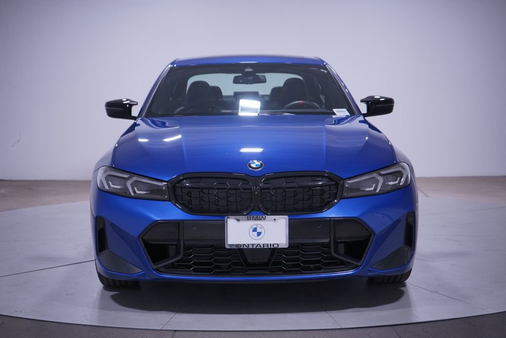 Used 2025 BMW M340i image 4