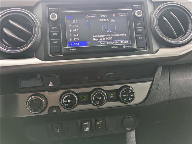 Used 2018 Toyota Tacoma SR5 AWD/4WD image 13